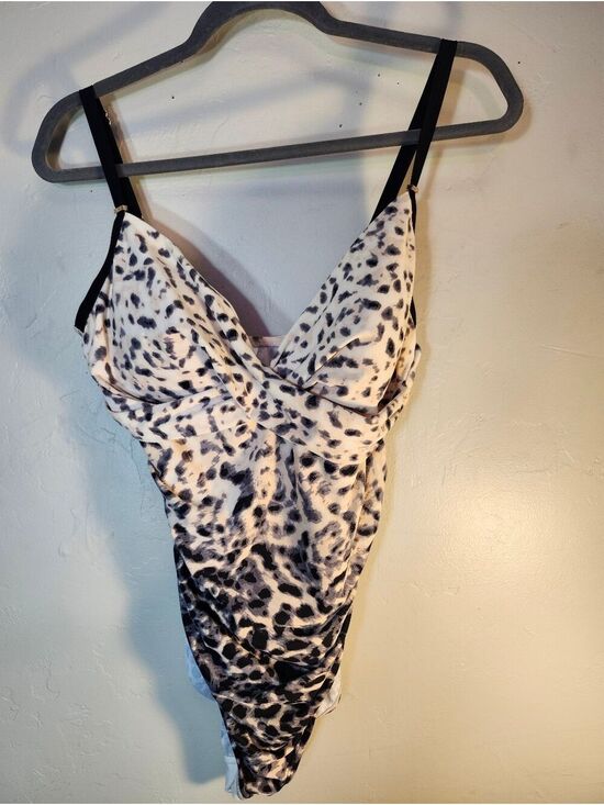 Calvin Klein Other - Calvin Klein Neutral Leopard-Print One-Piece Swimsuit